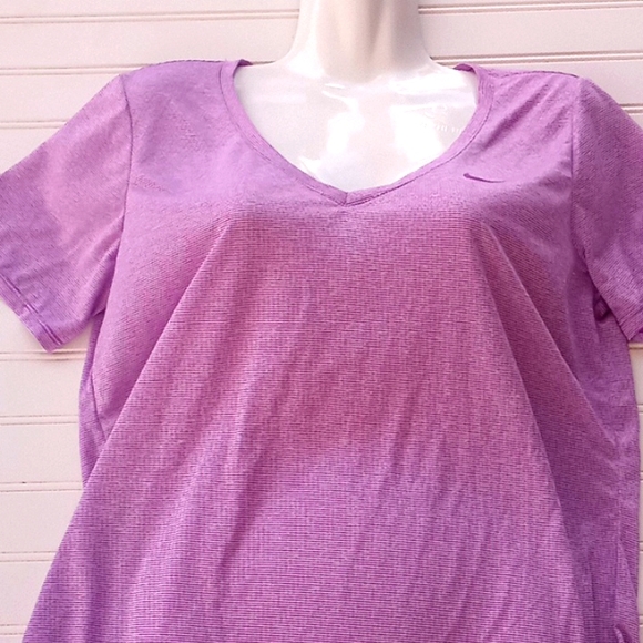 Nike Dri-Fit Striped V Neck Tshirt - Picture 3 of 11